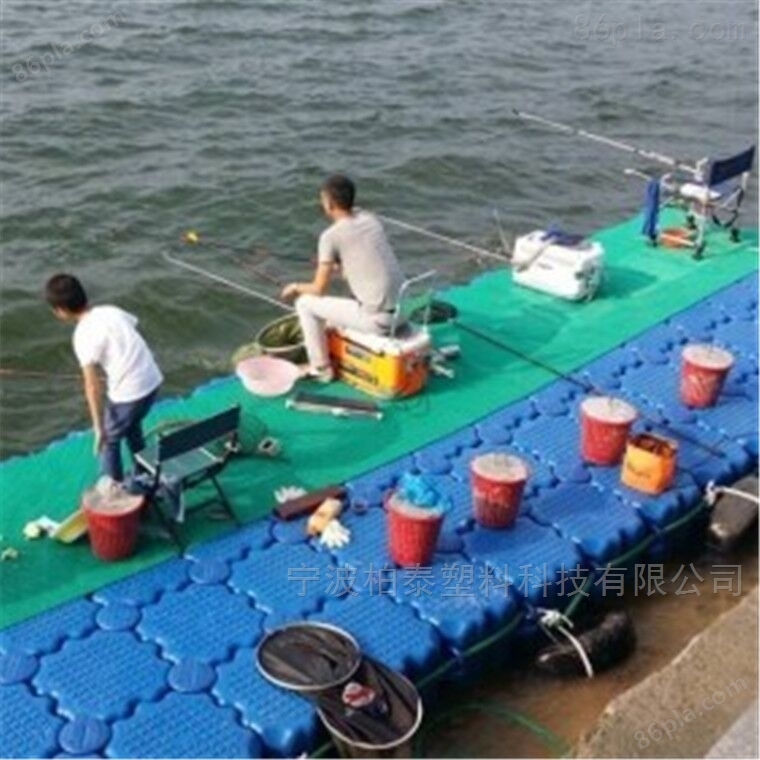 水上浮筒平台码头浮筒生产水上餐厅浮台