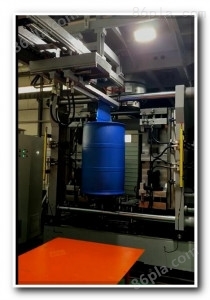 2 layers chemical drums blow molding machine trial production before delivery